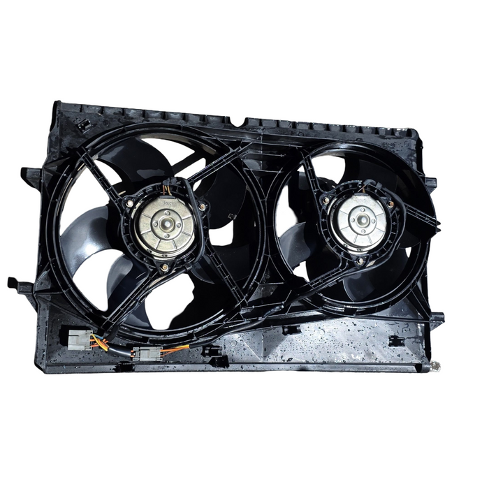 A253 - VZ Holden Crewman - Thermo Fan V6 AUTO