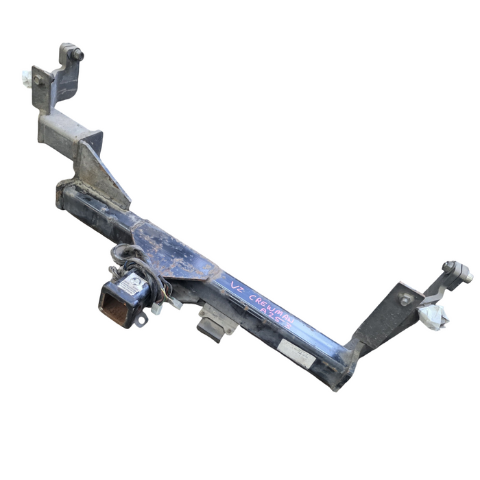A253 - VZ Holden Crewman - Tow Bar with Harness