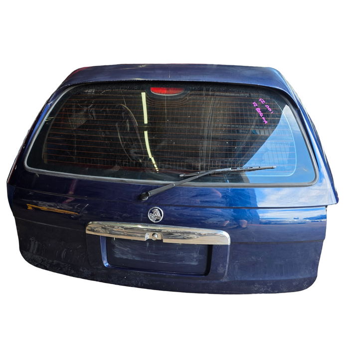 vz001 - VY/VZ Holden Commodore Wagon - Tailgate Vespers Blue Paint #718H with Rear Wiper and Chrome Garnish