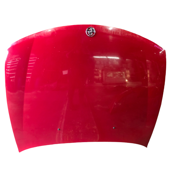 VXSS001 - VX SS HOLDEN COMMODORE - Bonnet w/ Badge - STING RED #687F
