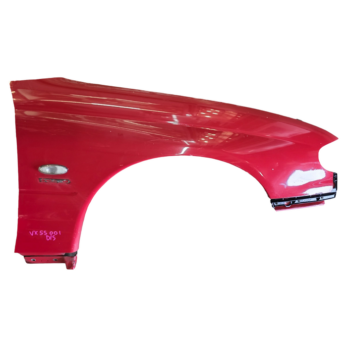 VXSS001 - VX SS HOLDEN COMMODORE - Drivers Front Guard w/ Guard Blinker - STING RED #687F