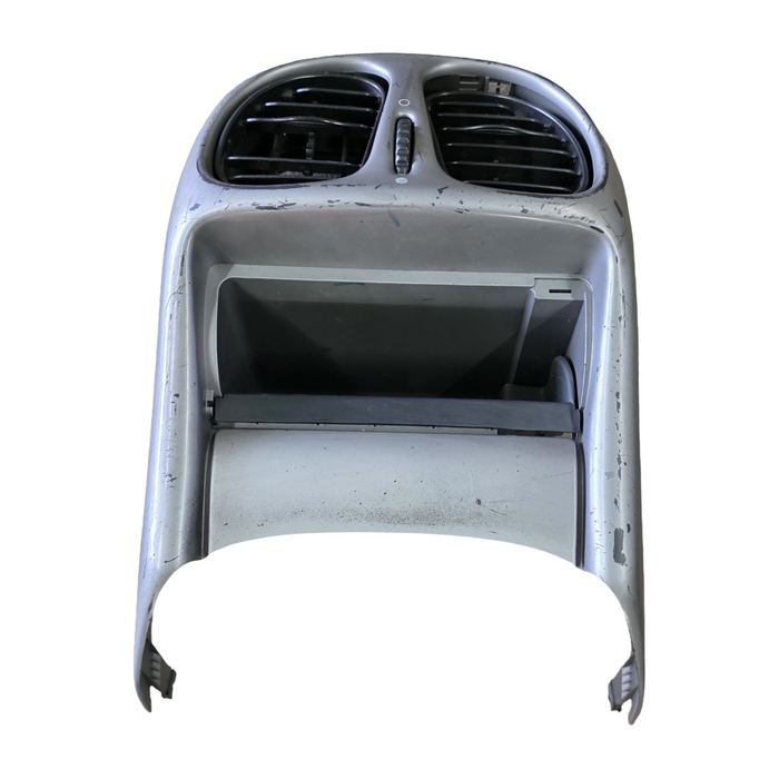 VXSS001 - VX SS HOLDEN COMMODORE - Rear Centre Console w/ Air Vents - SS SILVER