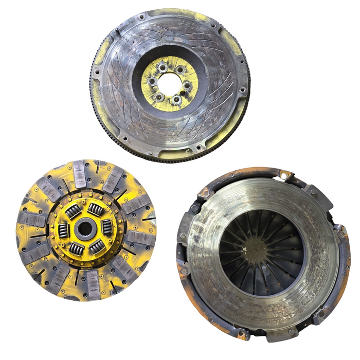 VXSS001 - VX SS HOLDEN COMMODORE - Manual Clutch Plate & Fly wheel with Bolts - V8 LS1