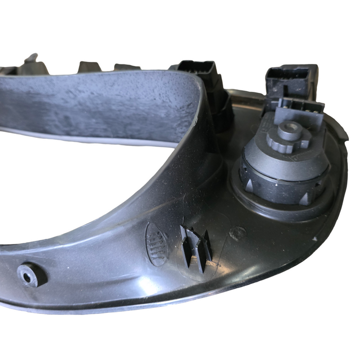 VXSS001 - VX SS HOLDEN COMMODORE - Silver Dash Facia w/ Hazard, Headlight, Mode, TRAC CTRL, Fog Light Switches & Air Vents