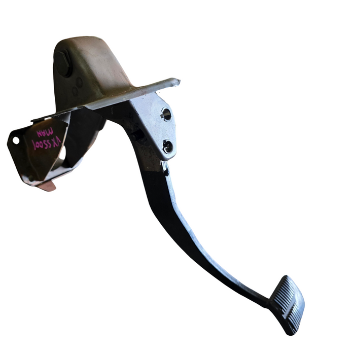 VXSS001 - VX SS HOLDEN COMMODORE - Brake Pedal V8 LS1 - GENUINE