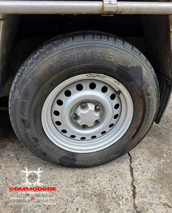 A303 - VZ Holden ONE TONNER Utility - 7"JJ Wheels 15" (Set of 5) with Centre Caps 225/70R15C