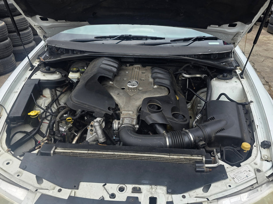 A303 - VZ Holden ONE TONNER Utility (2005) - Manual Transmission and Clutch - V6 MV3 LEO - VIN: 6G1ZK03895L450701