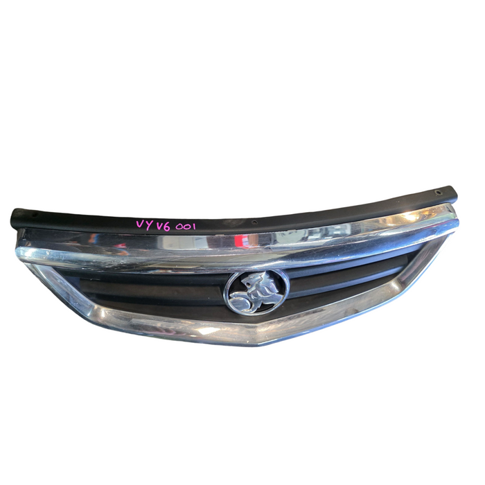 vyv6001 - VY Holden Calais / Berlina Sedan  (Oct 2002) - Chrome Front Grille