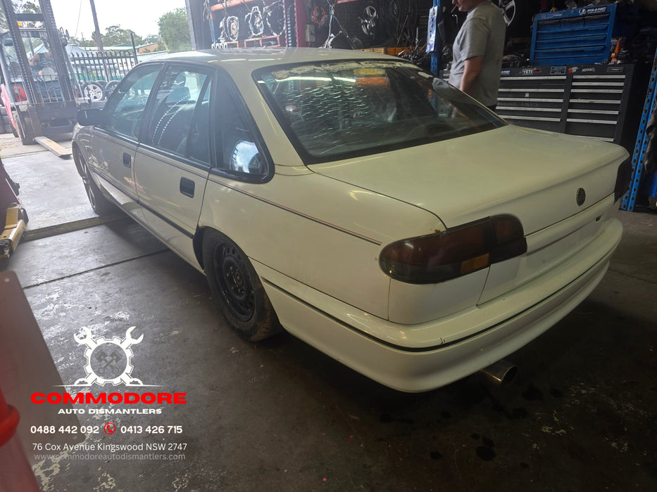 A306 - VR Holden Commodore Sedan - Passenger's Front Door (MANUAL WINDOWS) - ALASKAN WHITE #J064