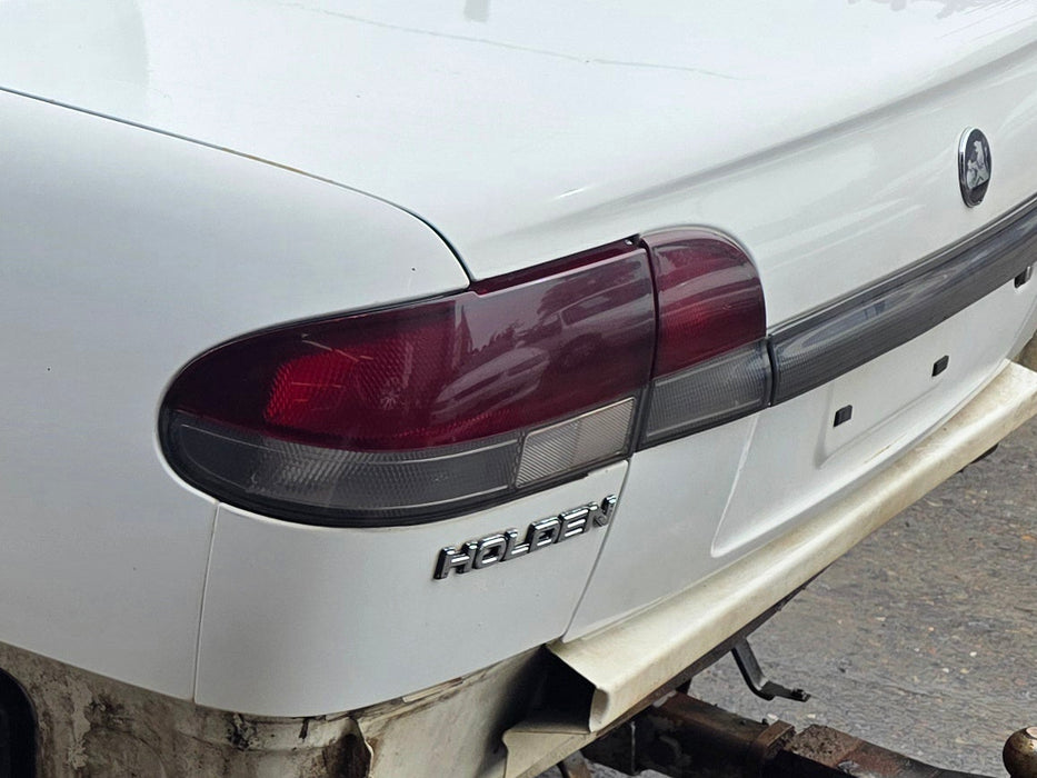 A305 - VR Holden Commodore SEDAN - Taillight Passenger's Side GENUINE