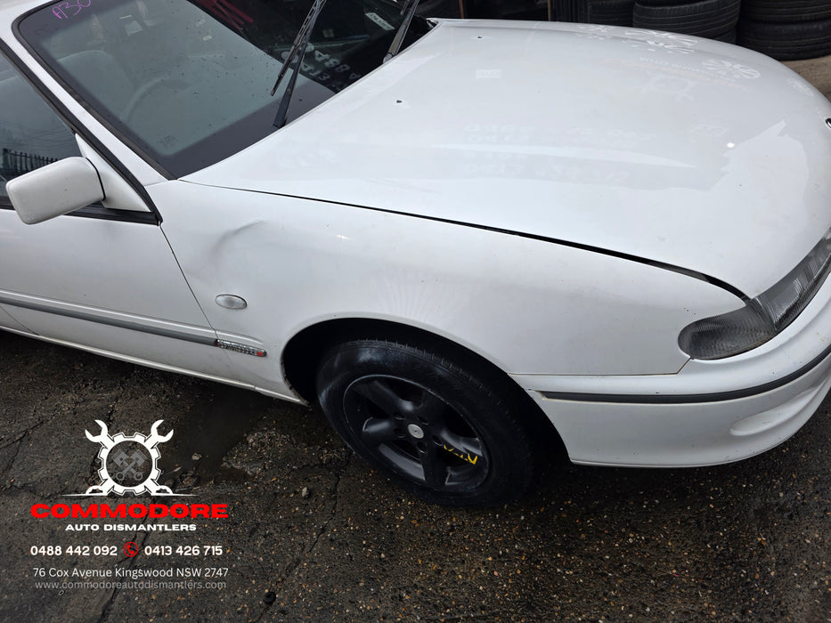 A305 - VR Holden Commodore SEDAN - Bonnet w/ Badge GENUINE - ALASKAN WHITE #J064