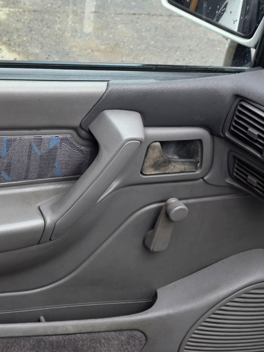 A305 - VR Holden Commodore SEDAN - Door Pull Handle Passenger's Front - TRIM #14i Grey