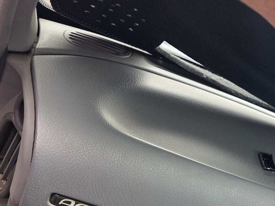 A305 - VR Holden Commodore SEDAN - Dash Top Vent Passenger's Side - TRIM #14i