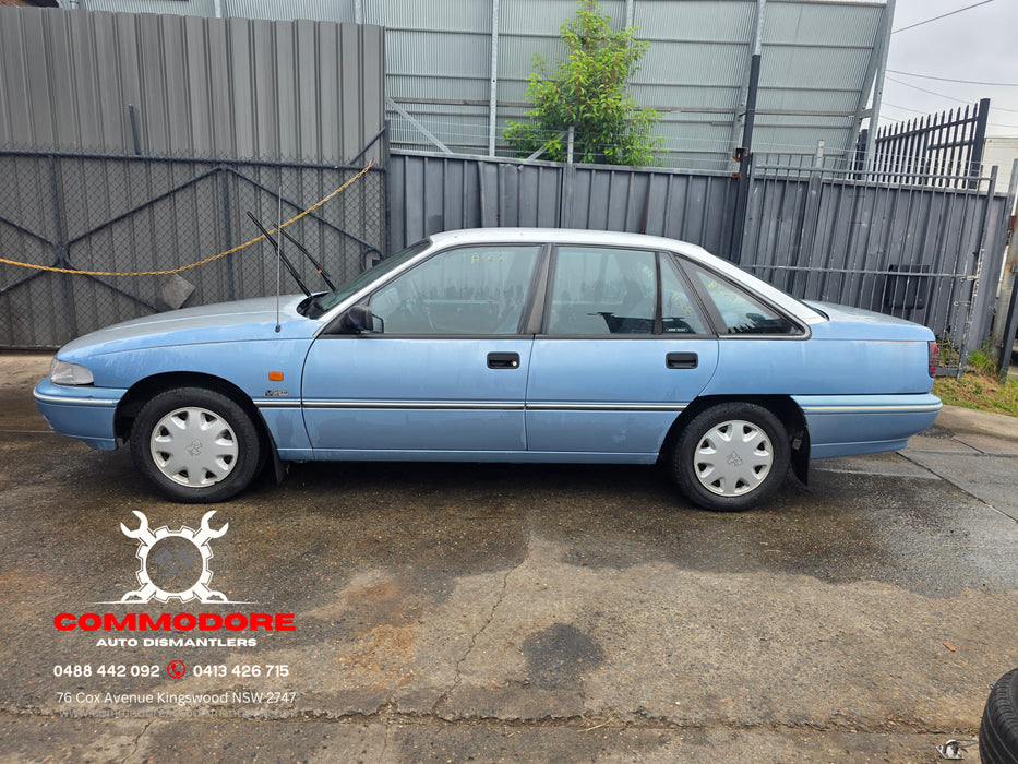 A308 - VP Holden Commodore Sedan V6, Auto 282,XXXkms Paint Code #2B704 Sapphire Blue