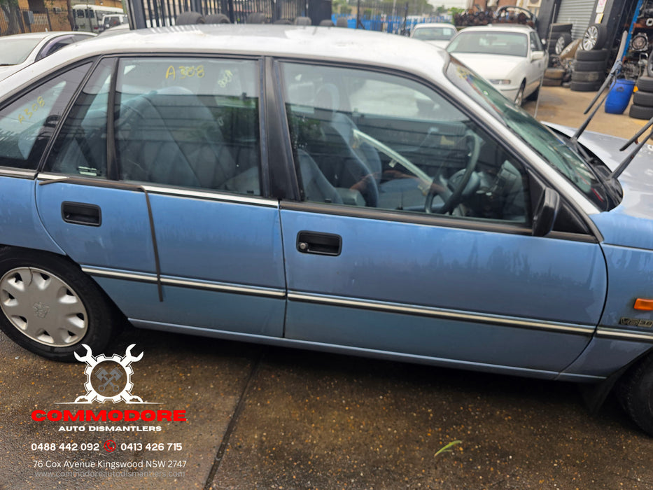 A308 - VP Holden Commodore Sedan V6, Auto 282,XXXkms Paint Code #2B704 Sapphire Blue