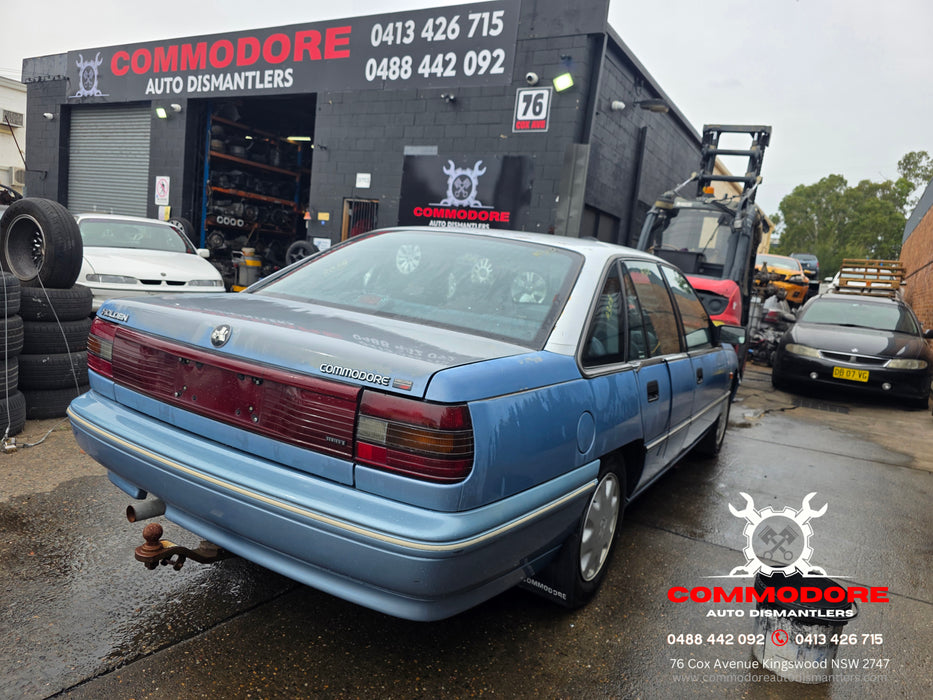 A308 - VP Holden Commodore Sedan V6, Auto 282,XXXkms Paint Code #2B704 Sapphire Blue