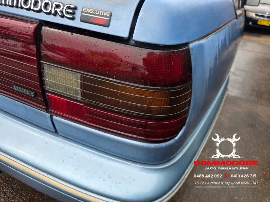 A308 - VP Holden Commodore Sedan V6, Auto 282,XXXkms Paint Code #2B704 Sapphire Blue