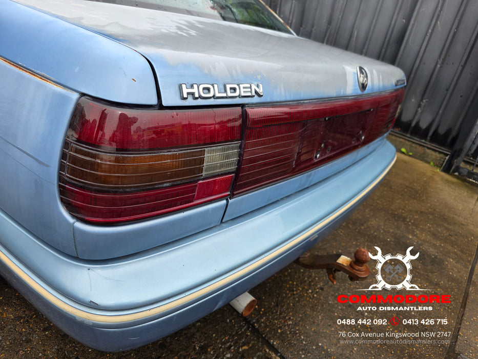 A308 - VP Holden Commodore Sedan V6, Auto 282,XXXkms Paint Code #2B704 Sapphire Blue