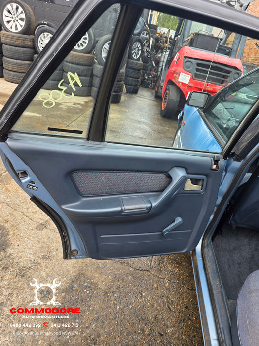 A308 - VP Holden Commodore Sedan V6, Auto 282,XXXkms Paint Code #2B704 Sapphire Blue