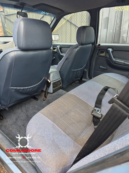 A308 - VP Holden Commodore Sedan V6, Auto 282,XXXkms Paint Code #2B704 Sapphire Blue