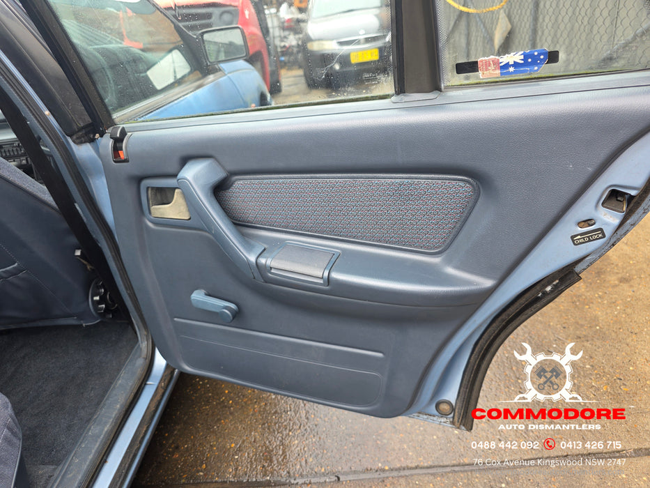 A308 - VP Holden Commodore Sedan V6, Auto 282,XXXkms Paint Code #2B704 Sapphire Blue
