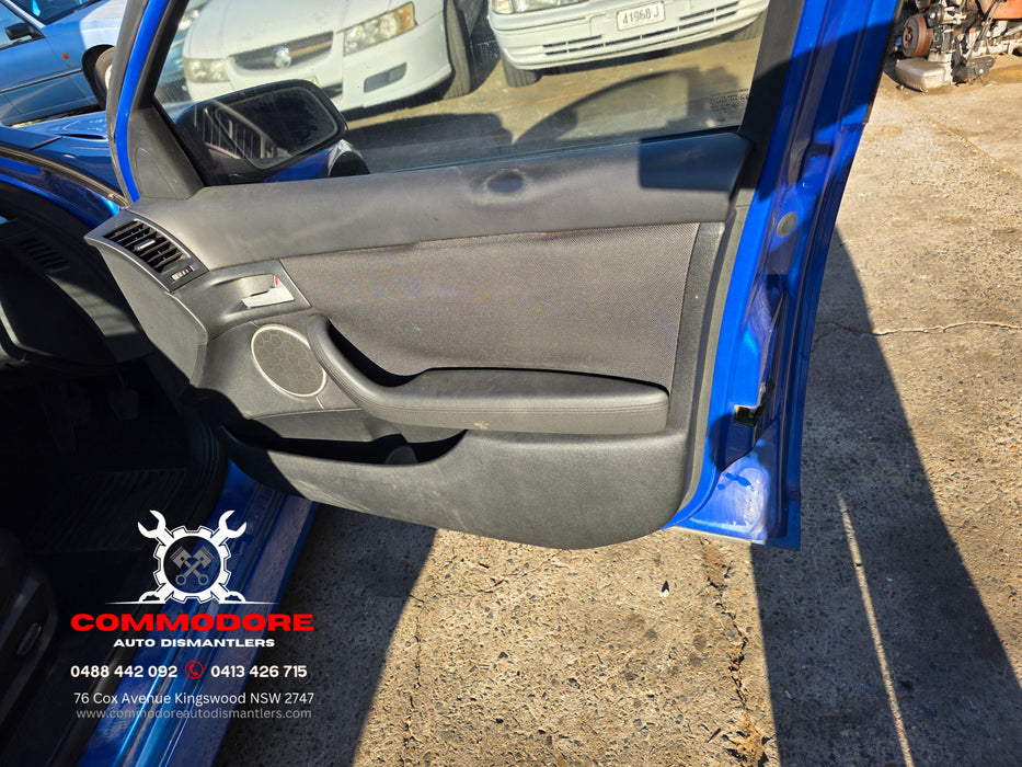 A310 - VE Holden Commodore UTE SV6, Manual 257,XXXkms Paint Code #608R Voodoo Blue