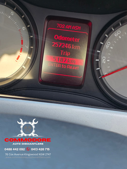 A310 - VE Holden Commodore UTE SV6, Manual 257,XXXkms Paint Code #608R Voodoo Blue
