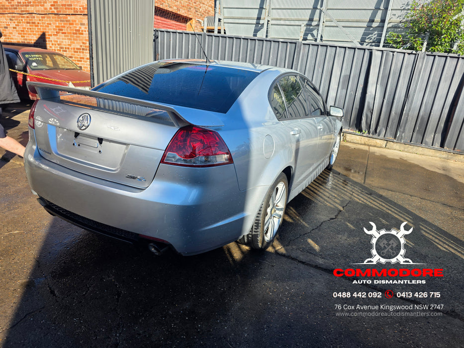 A311 - VE SV6 Holden Commodore Sedan Series I , Auto 214,XXXkms Paint Code #636R Nitrate Silver