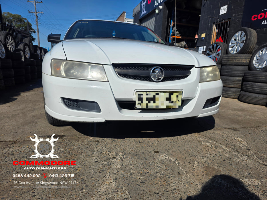 A309 - VZ Holden Commodore Executive Wagon V6, Auto 210,932kms Paint Code #679f Herron White