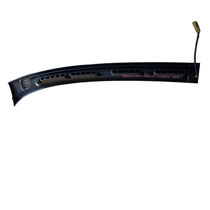 A314 - VS Holden Berlina - Dash Air Vents (PAIR) - TRIM #25i
