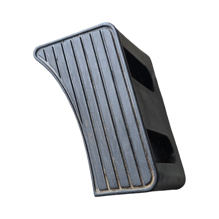 A314 - VS Holden Berlina - Footrest GENUINE