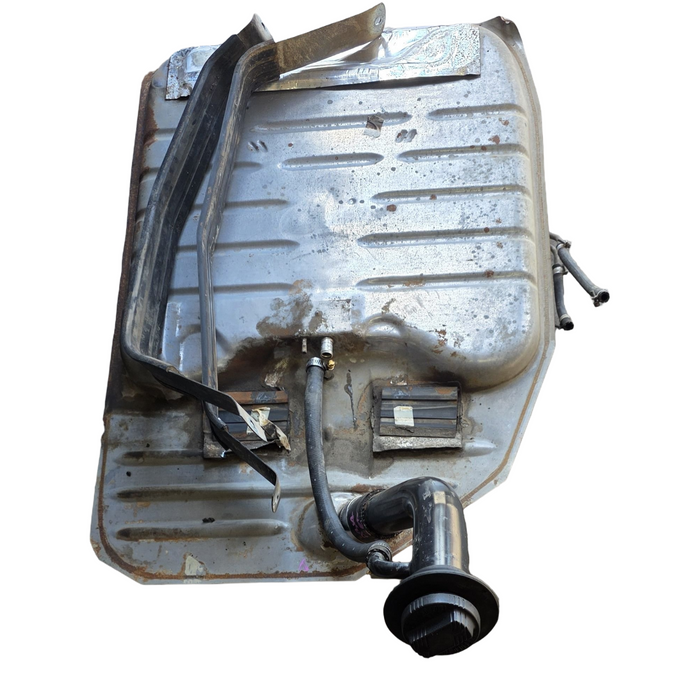 A314 - VS Holden Berlina - Fuel Tank w/ Filler Neck & Straps - V6 AUTO