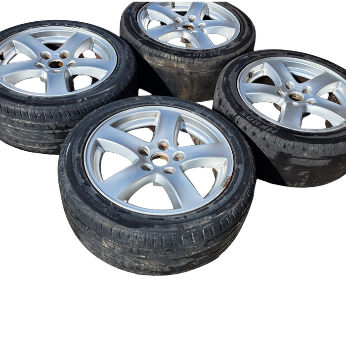 A314 - VX SS Holden Commodore - Wheels/Tyres 17" (SET OF 4) 235/45 R17