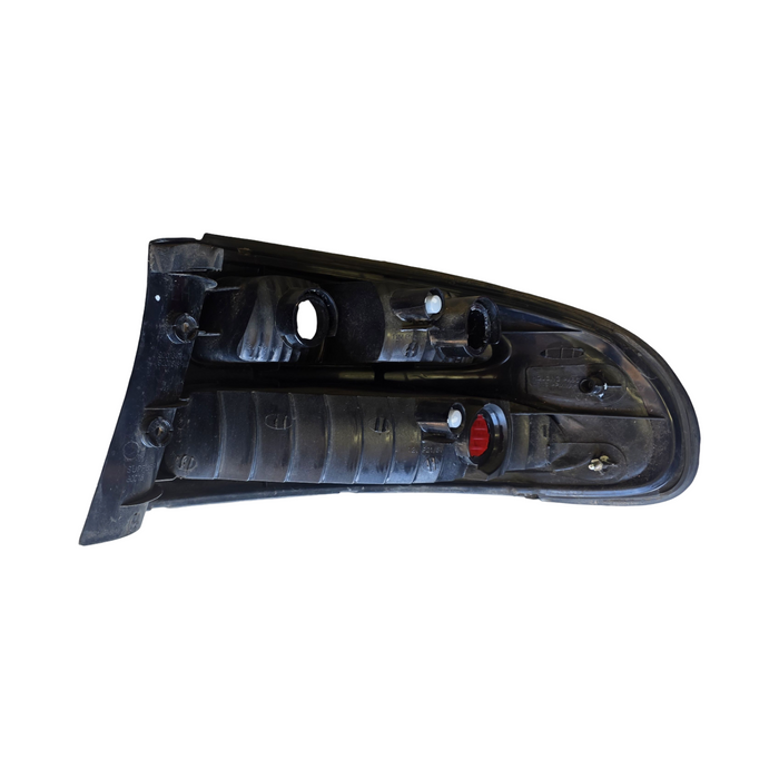 A238 - VX SII Holden Commodore Executive SEDAN - Taillight Passenger's Side GENUINE