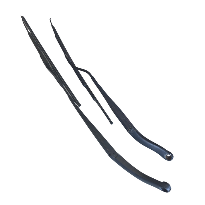 A238 - VX SII Holden Commodore SEDAN - Front Windscreen Wiper Arms (PAIR)