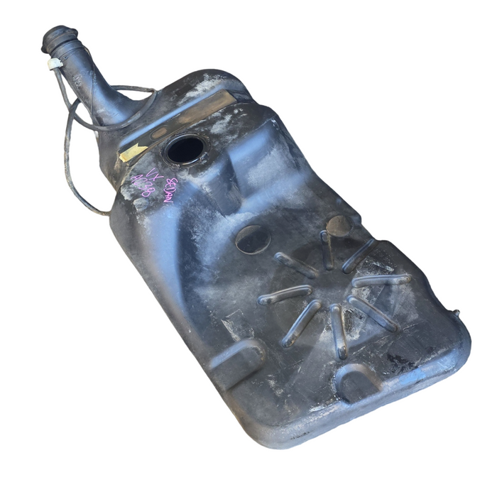 A238 - VX SII Holden Commodore SEDAN - Fuel Tank V6