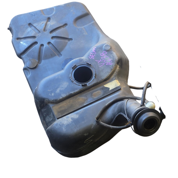 A238 - VX SII Holden Commodore SEDAN - Fuel Tank V6