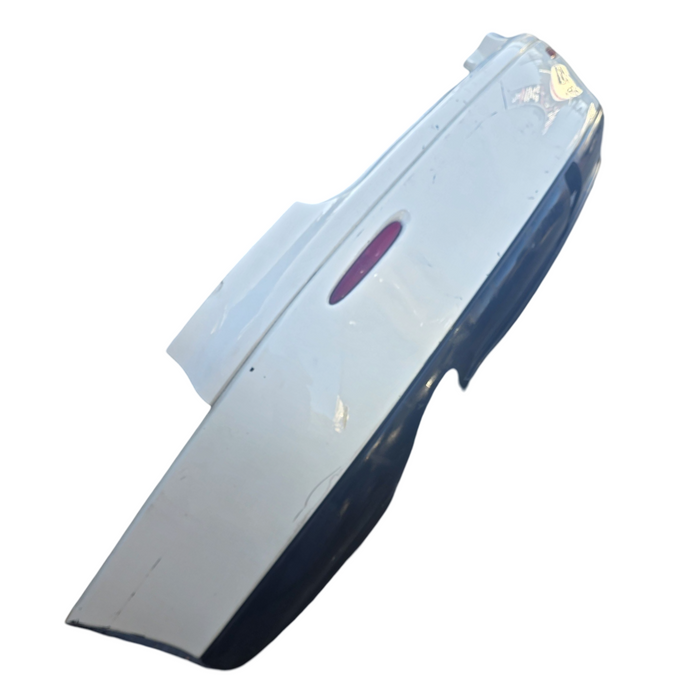 A238 - VX SII Holden Commodore SEDAN - Rear Bar GENUINE - HERON WHITE #J073