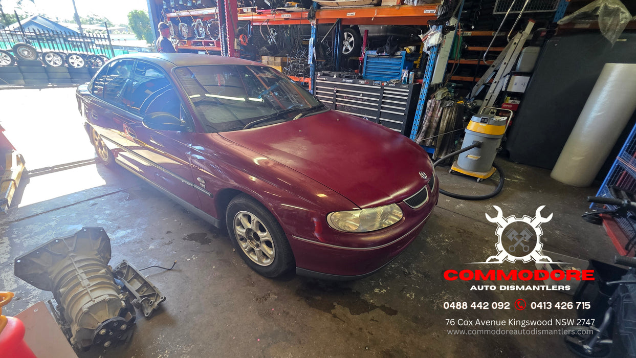 A315 - VT Holden Commodore Sedan, Auto 160,XXXkms Paint Code #F129 GRANADA RED