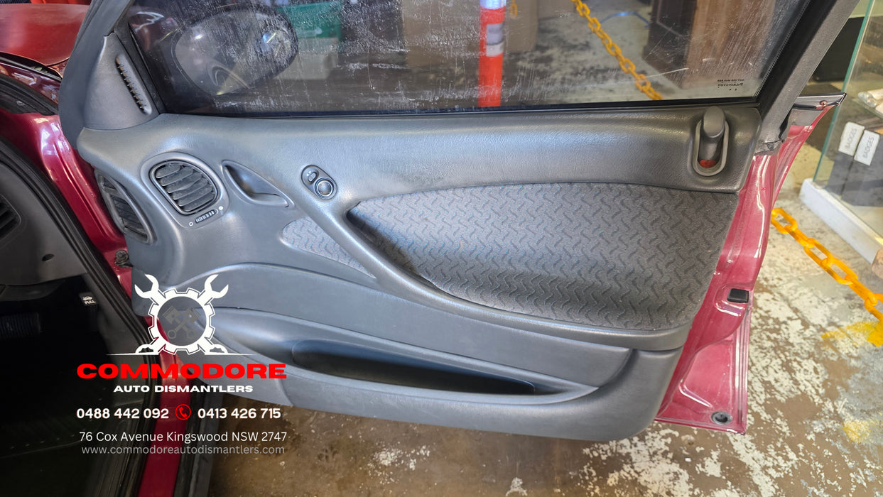 A315 - VT SERIES II Holden Commodore Sedan - Mirror Switch GENUINE