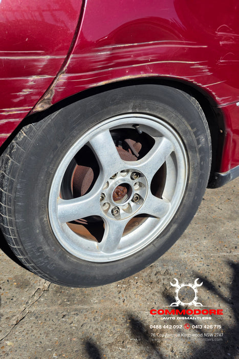 A315 - VT Holden Commodore Sedan, Auto 160,XXXkms Paint Code #F129 GRANADA RED