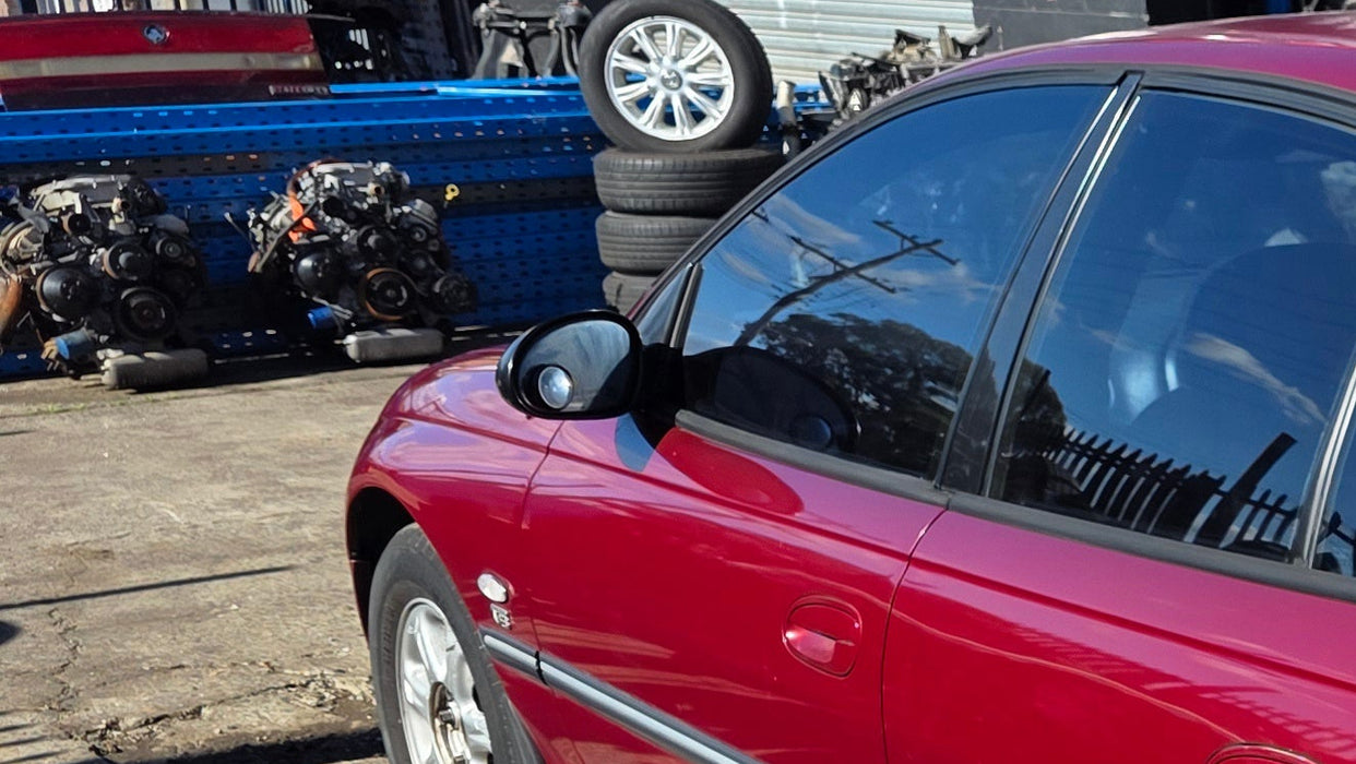 A315 - VT SERIES II Holden Commodore Sedan - Passenger's Side Mirror - BLACK