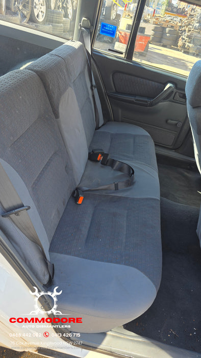 A317 - VS Holden Commodore Wagon Sedan, Auto 71,XXXkms Paint Code #J064 Herron White