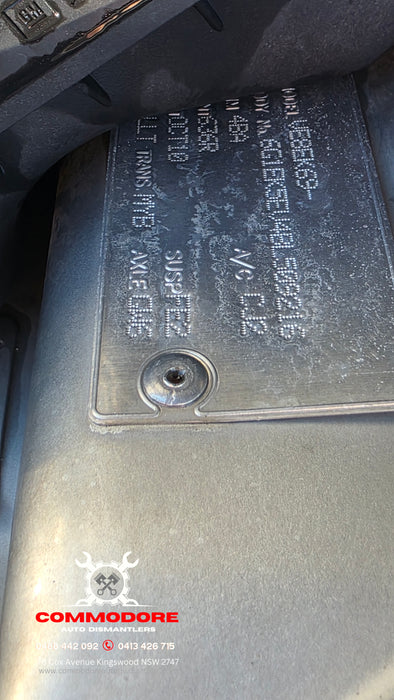 A318 - VE Holden Commodore Sedan, Auto 244,XXXkms Paint Code #636R Nitrate Silver