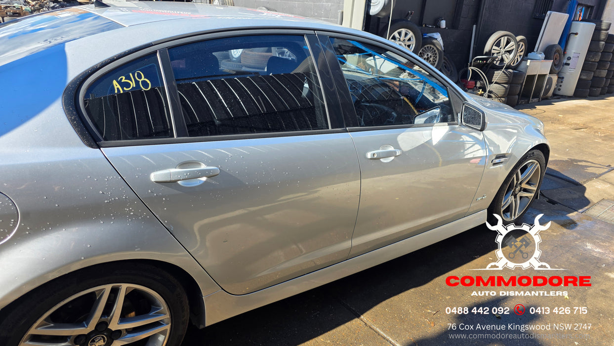 A318 - VE Holden Commodore Sedan, Auto 244,XXXkms Paint Code #636R Nitrate Silver