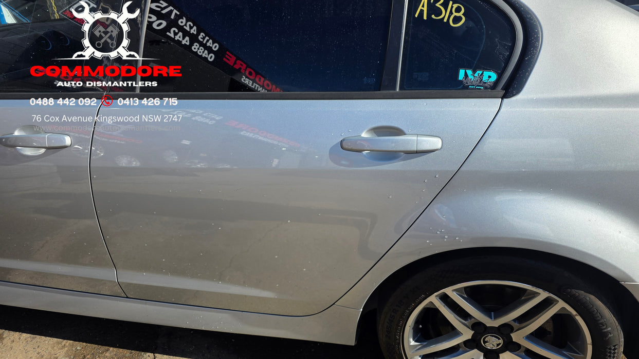 A318 - VE Holden Commodore Sedan, Auto 244,XXXkms Paint Code #636R Nitrate Silver