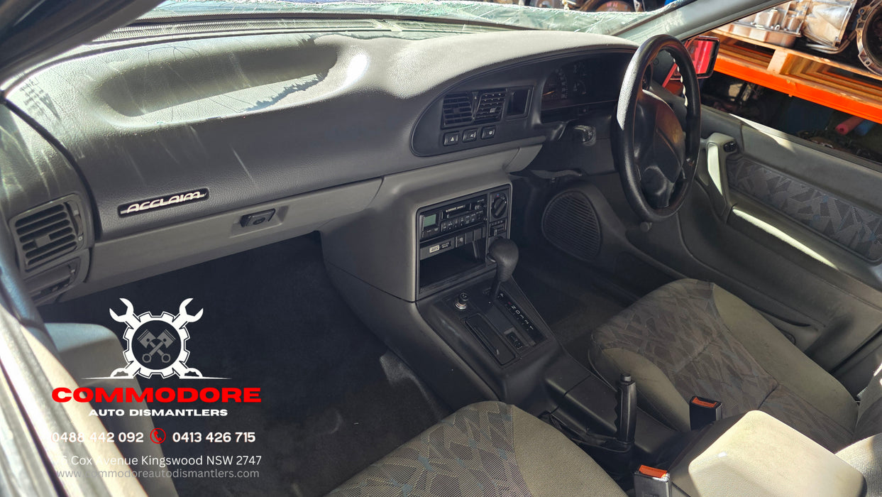 EX001 - VR Holden Commodore Wagon - Dash Facia w/ Glovebox & Lower Dash Fuse Panel