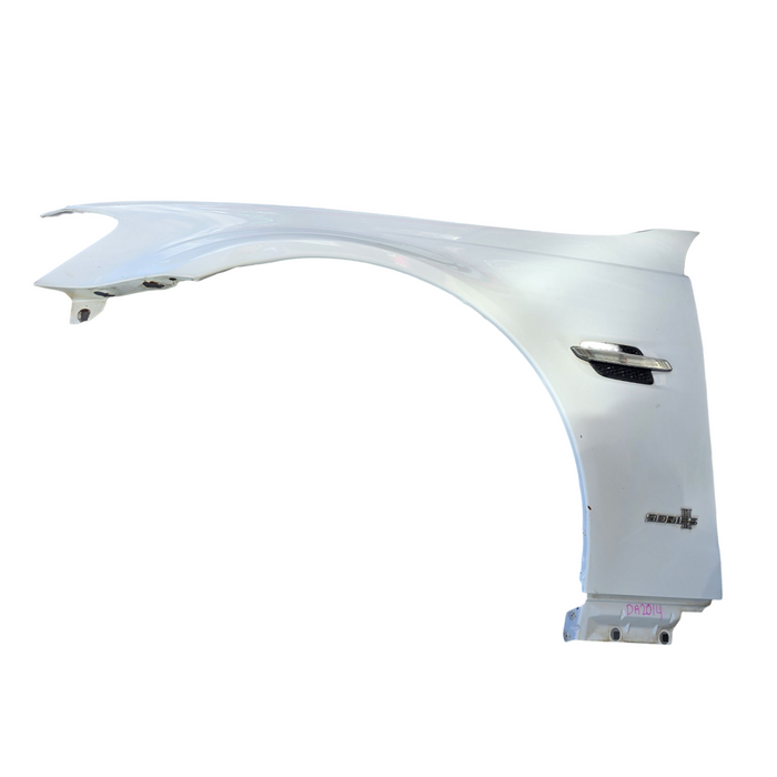 Da2014 - VE Holden Commodore - Passenger's Front Guard with Series II Badge - Heron White #J073