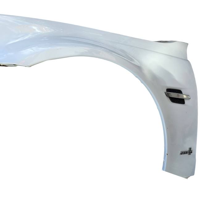 Da2015 - VE Holden Calais with Series II Badge - Passenger Front Guard -Silvery Pearl Colour