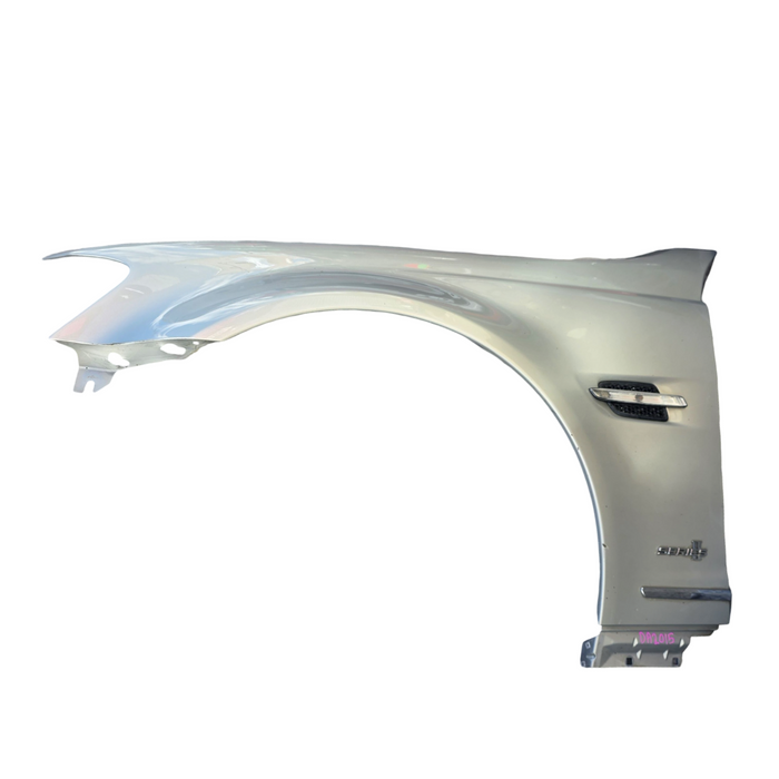 Da2015 - VE Holden Calais with Series II Badge - Passenger Front Guard -Silvery Pearl Colour